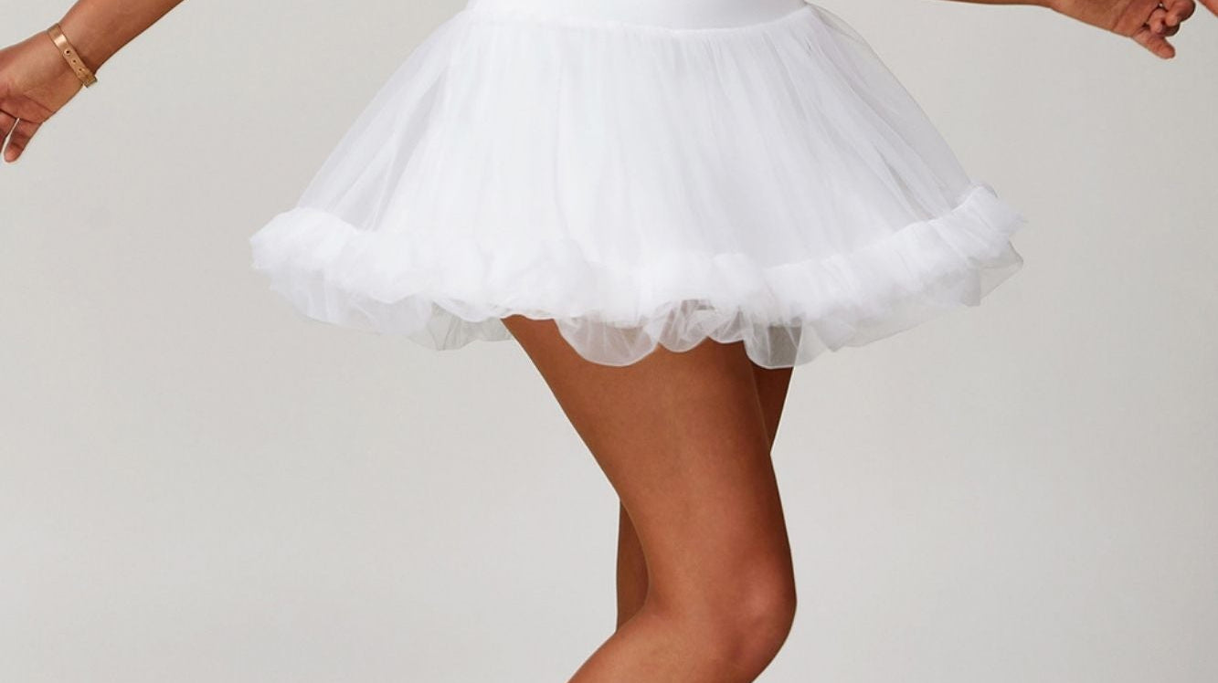 Padel Skirt vs Dress: Which One Should You Choose? - Six Zero padel