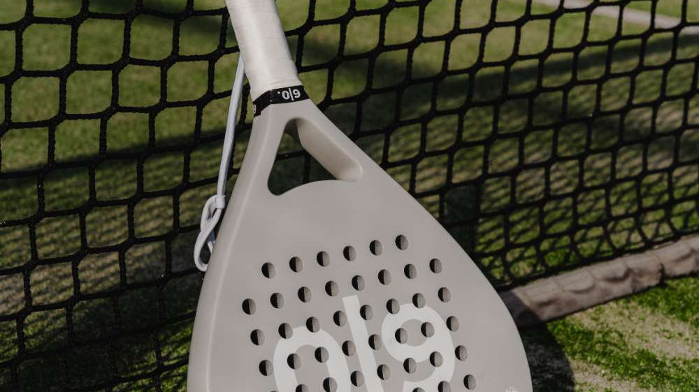 Six'o Apparel limited grey edition padel racket for control