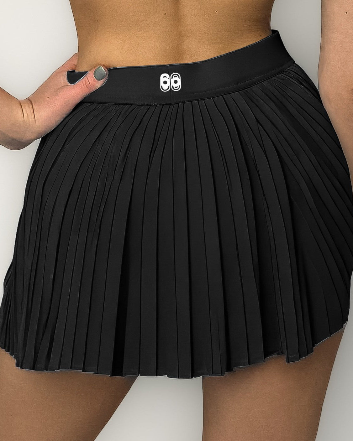 Skirt (pleated style) Six'o apparel