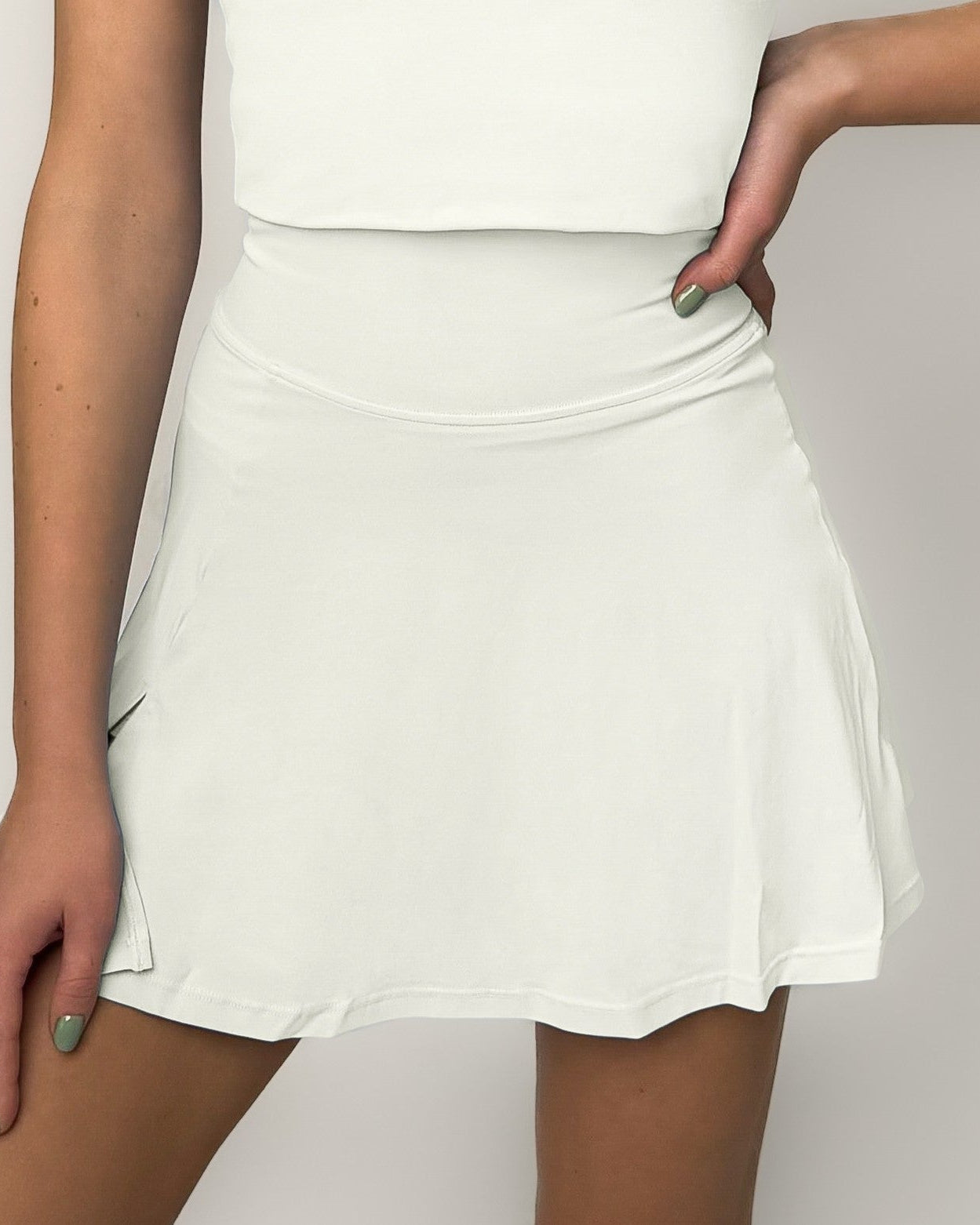 Skirt (straight style) Six'o apparel