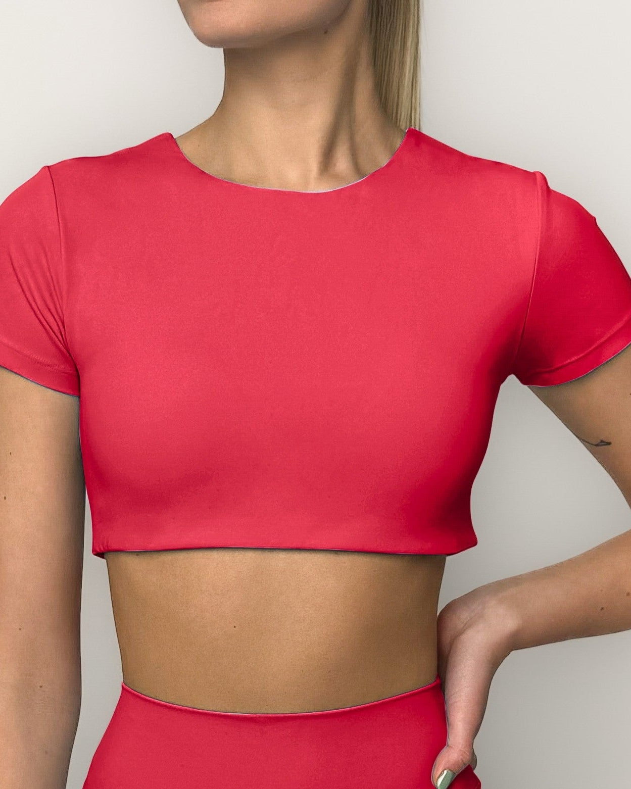 Crop top (with bra) Six'o apparel
