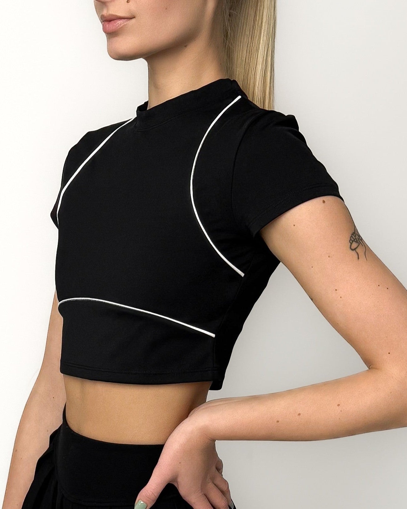 Crop top (without bra) Six'o apparel