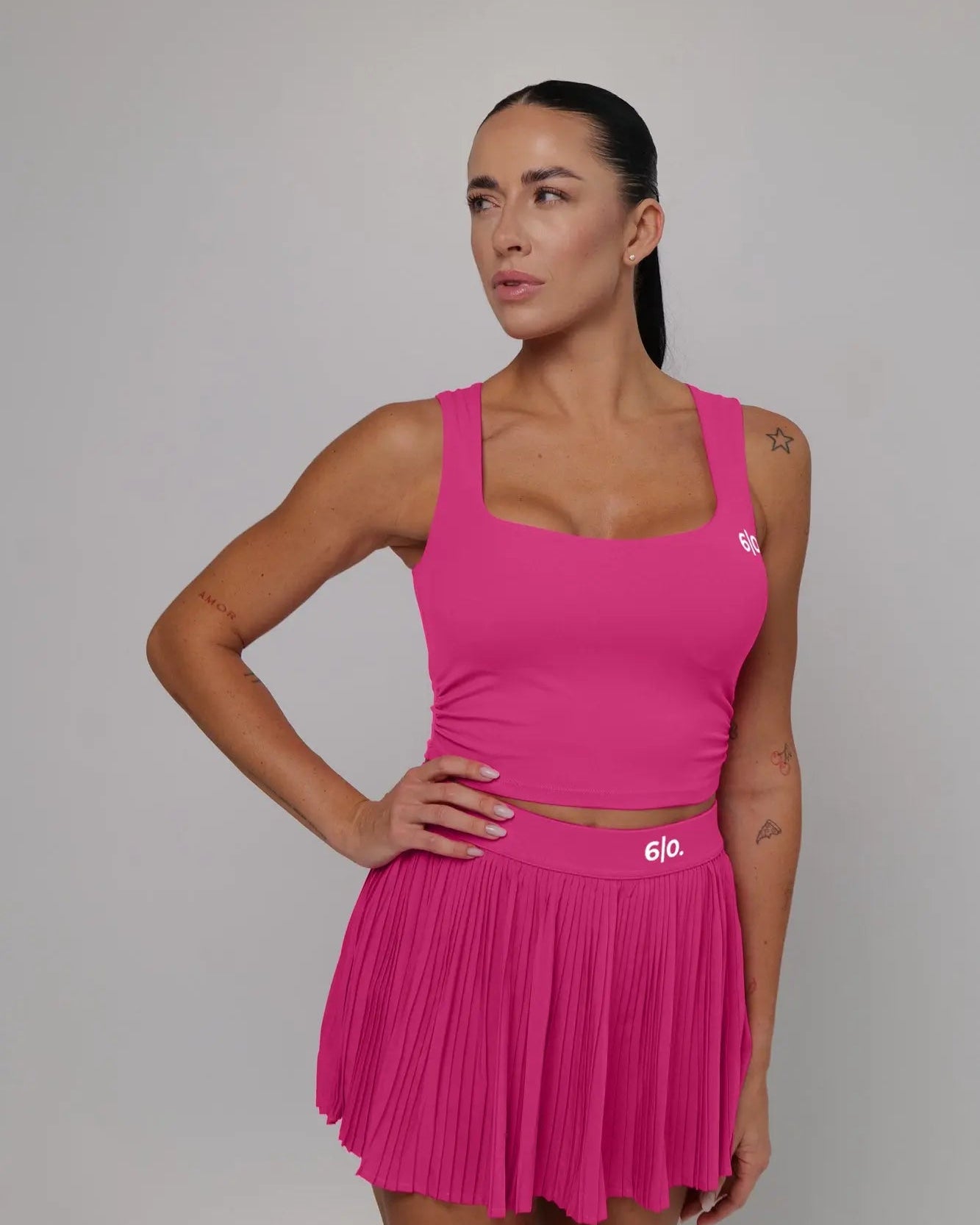 Black color top and pleated skirt set - Six Zero padel