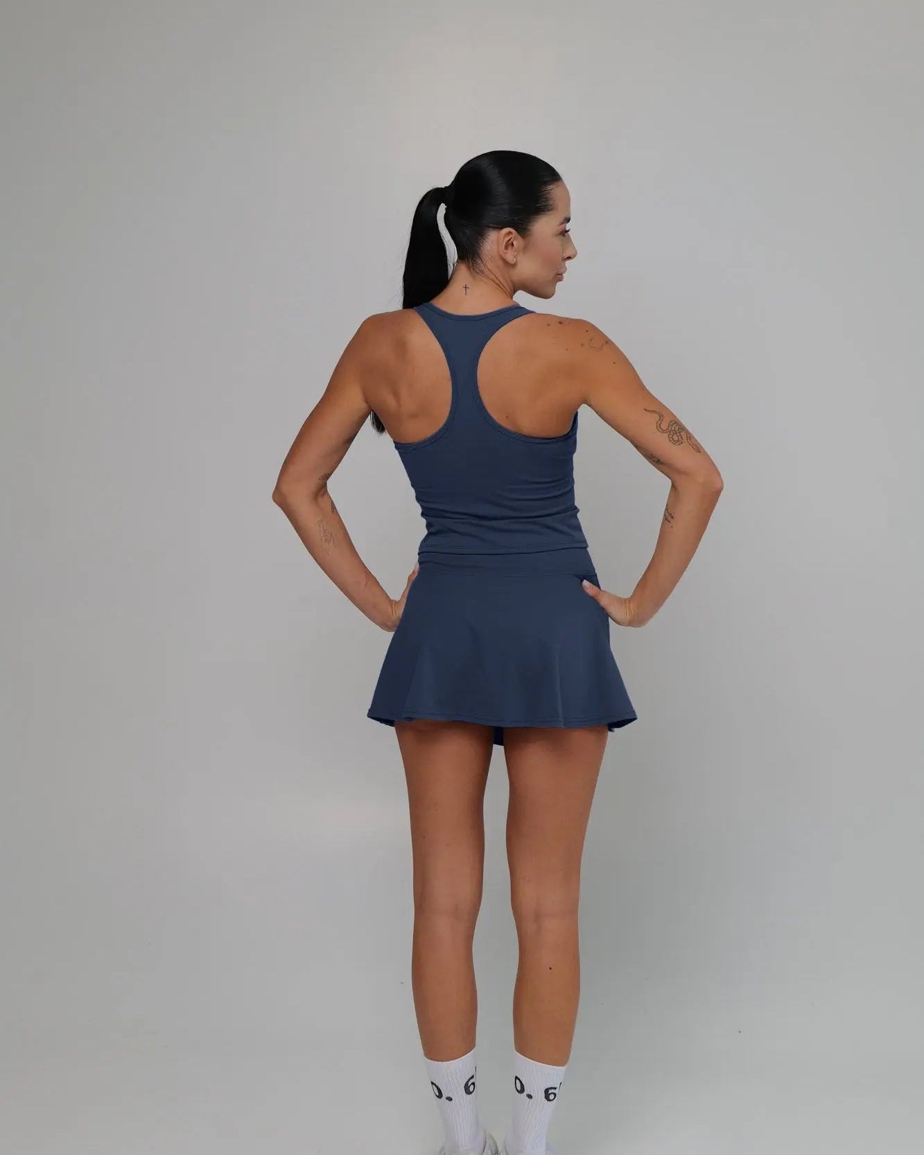 Black soft material top and skirt set - Six Zero padel