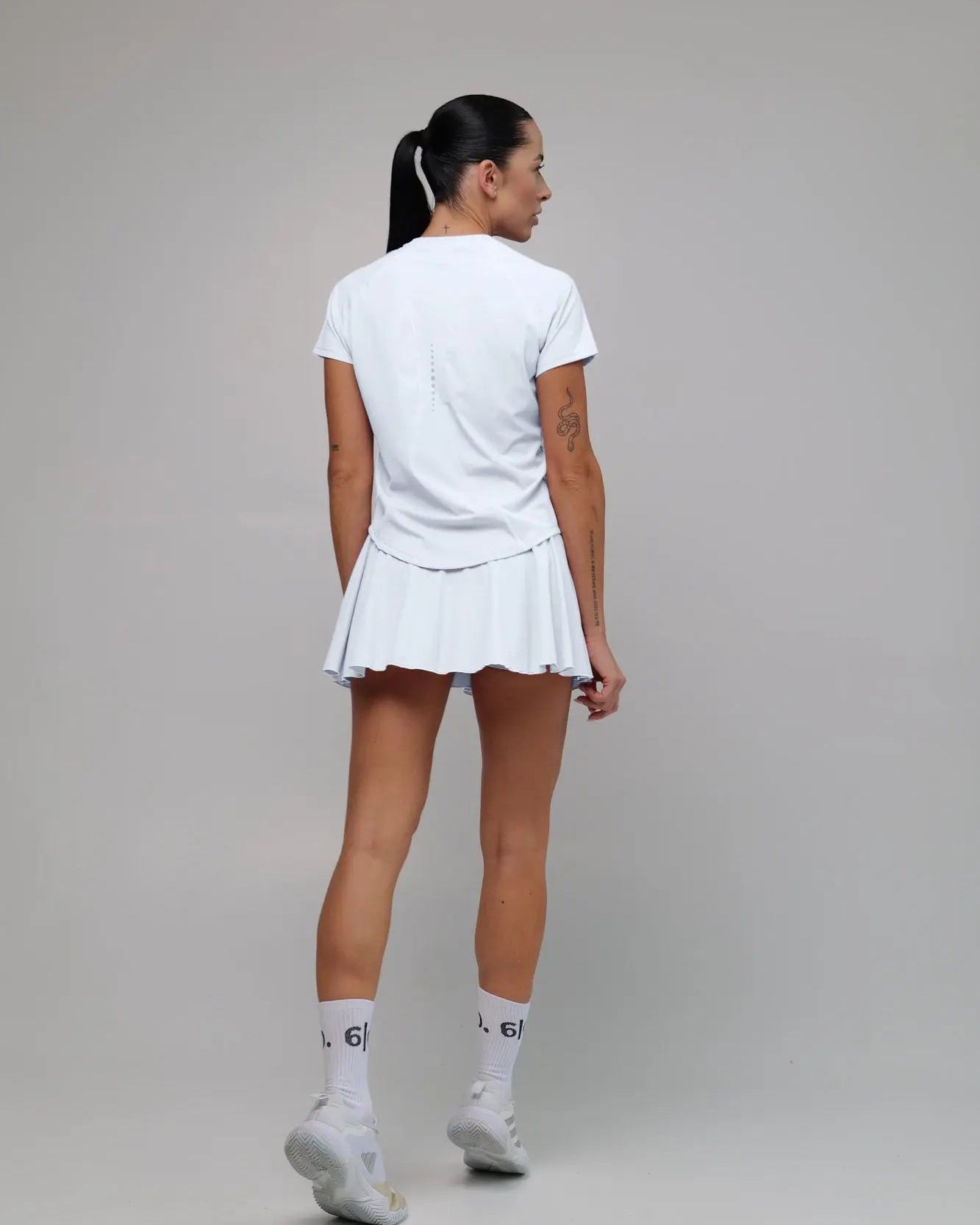 Black stretchy material shirt and skirt set (without bra) - Six Zero padel