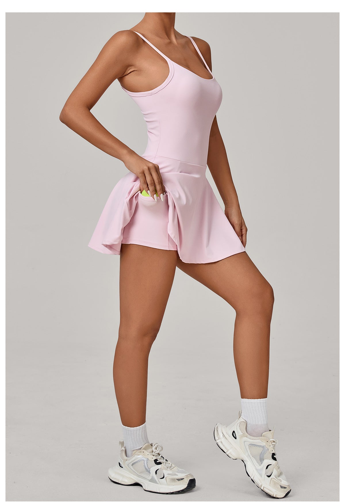 SARA dress Six'o apparel