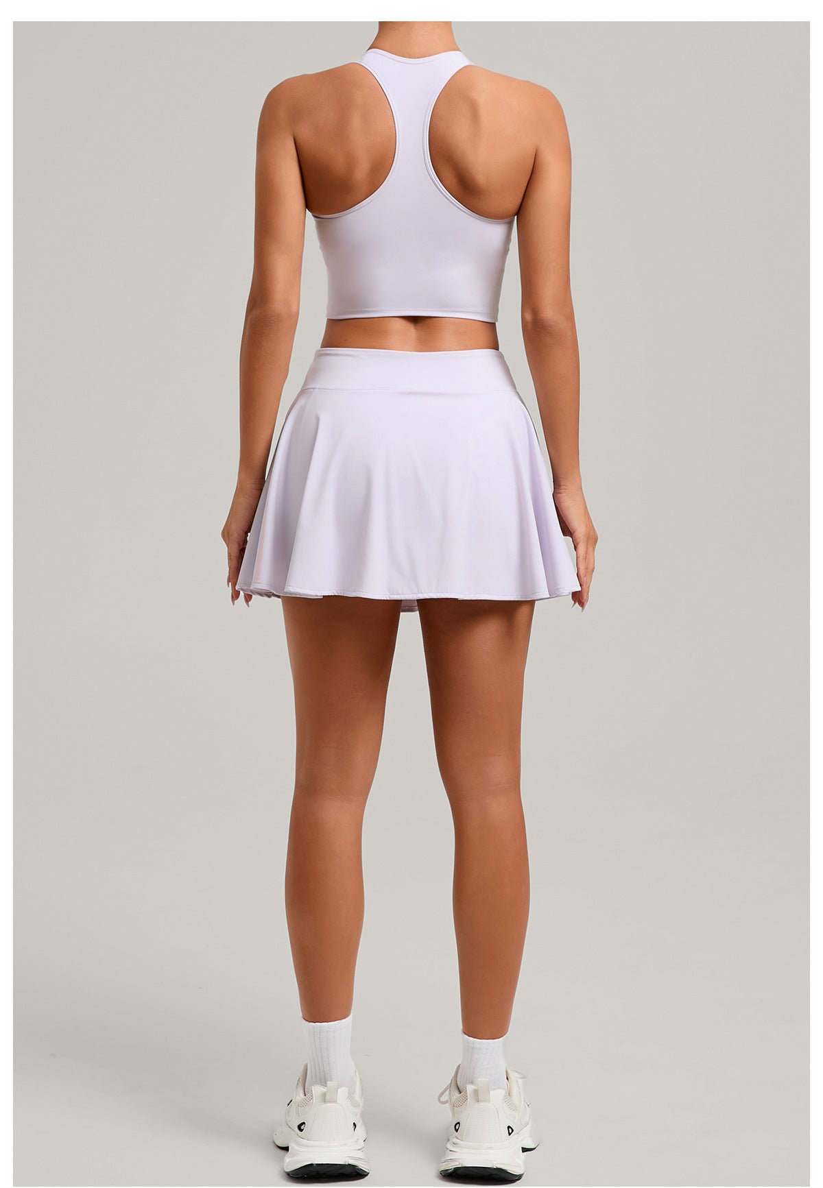 ZIV set Six'o apparel