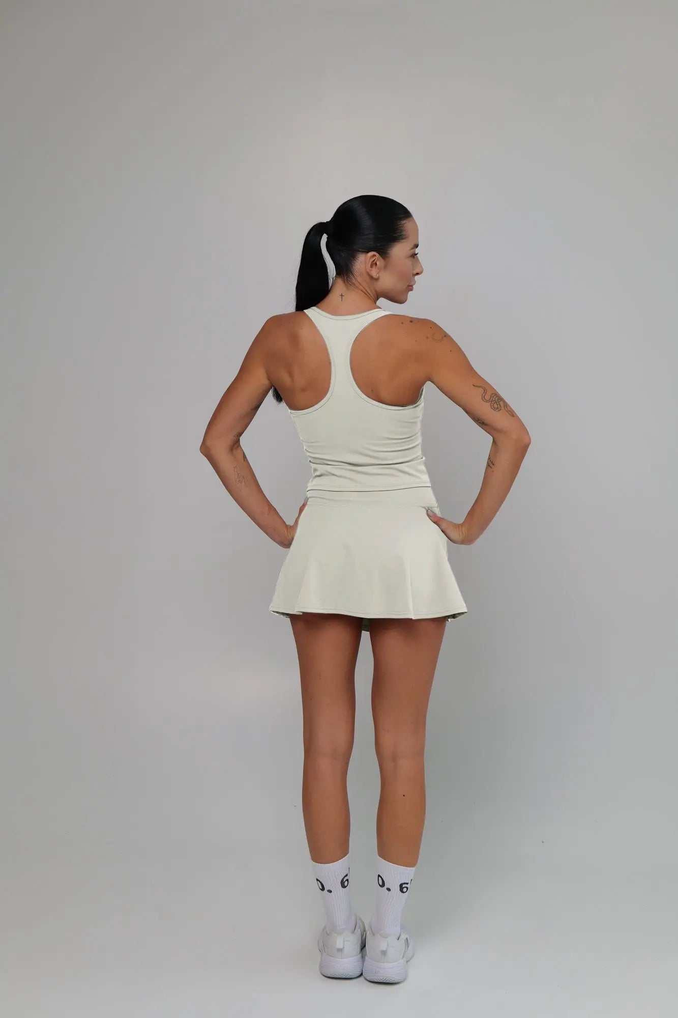 Black soft material top and skirt set - Six Zero padel