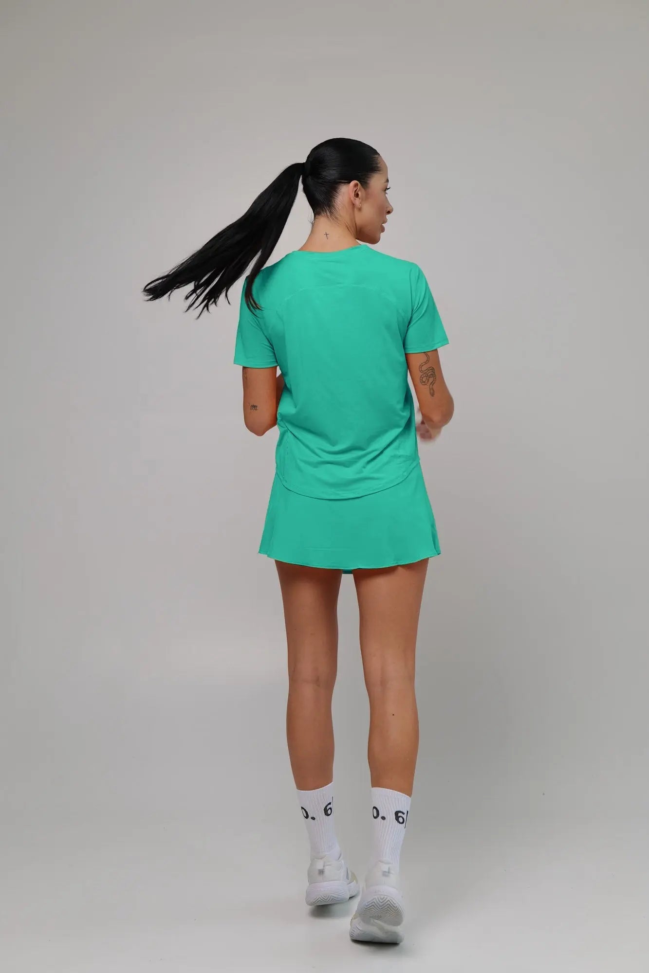 White Light material shirt and skirt set (without bra) - Six Zero padel