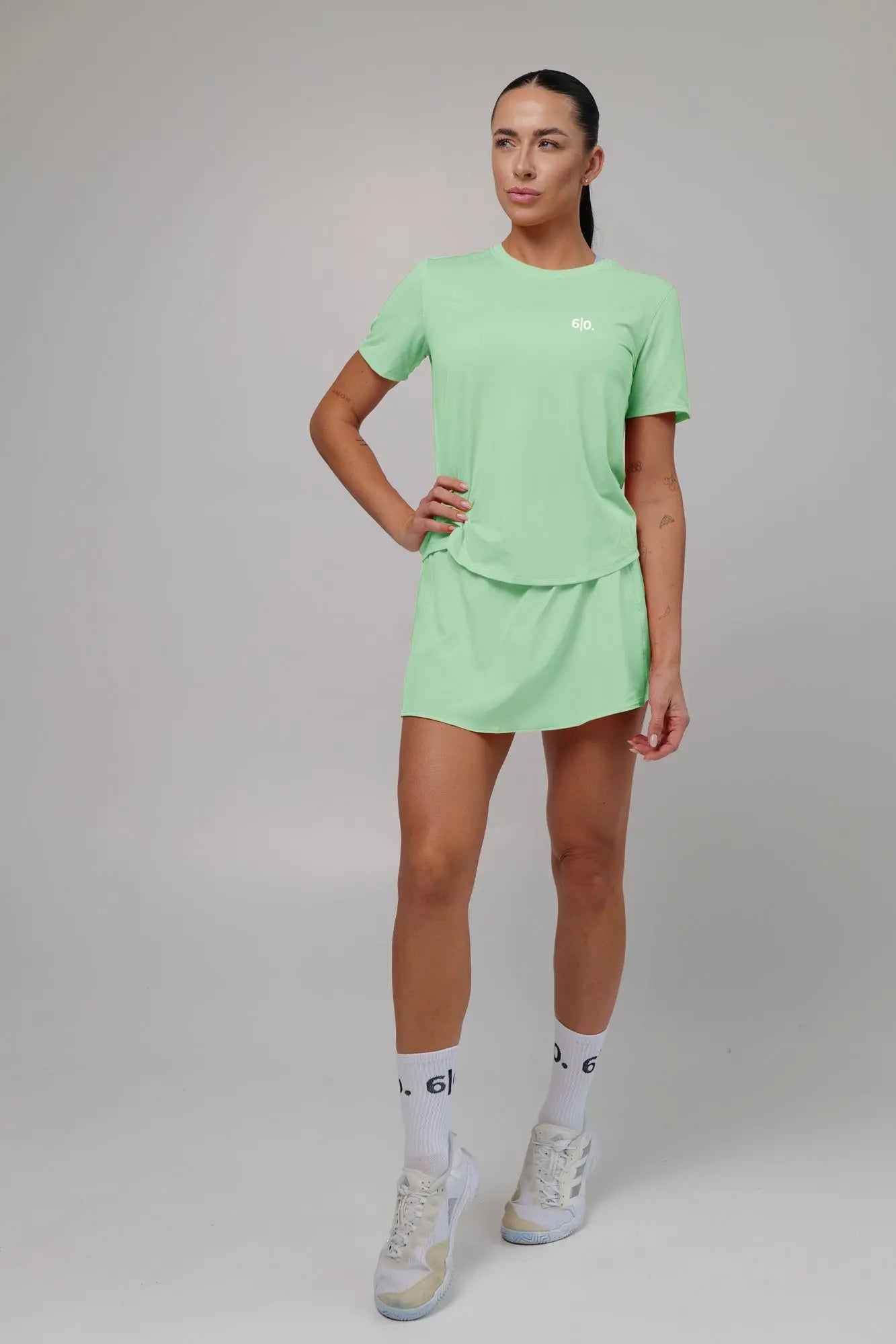 White Light material shirt and skirt set (without bra) - Six Zero padel